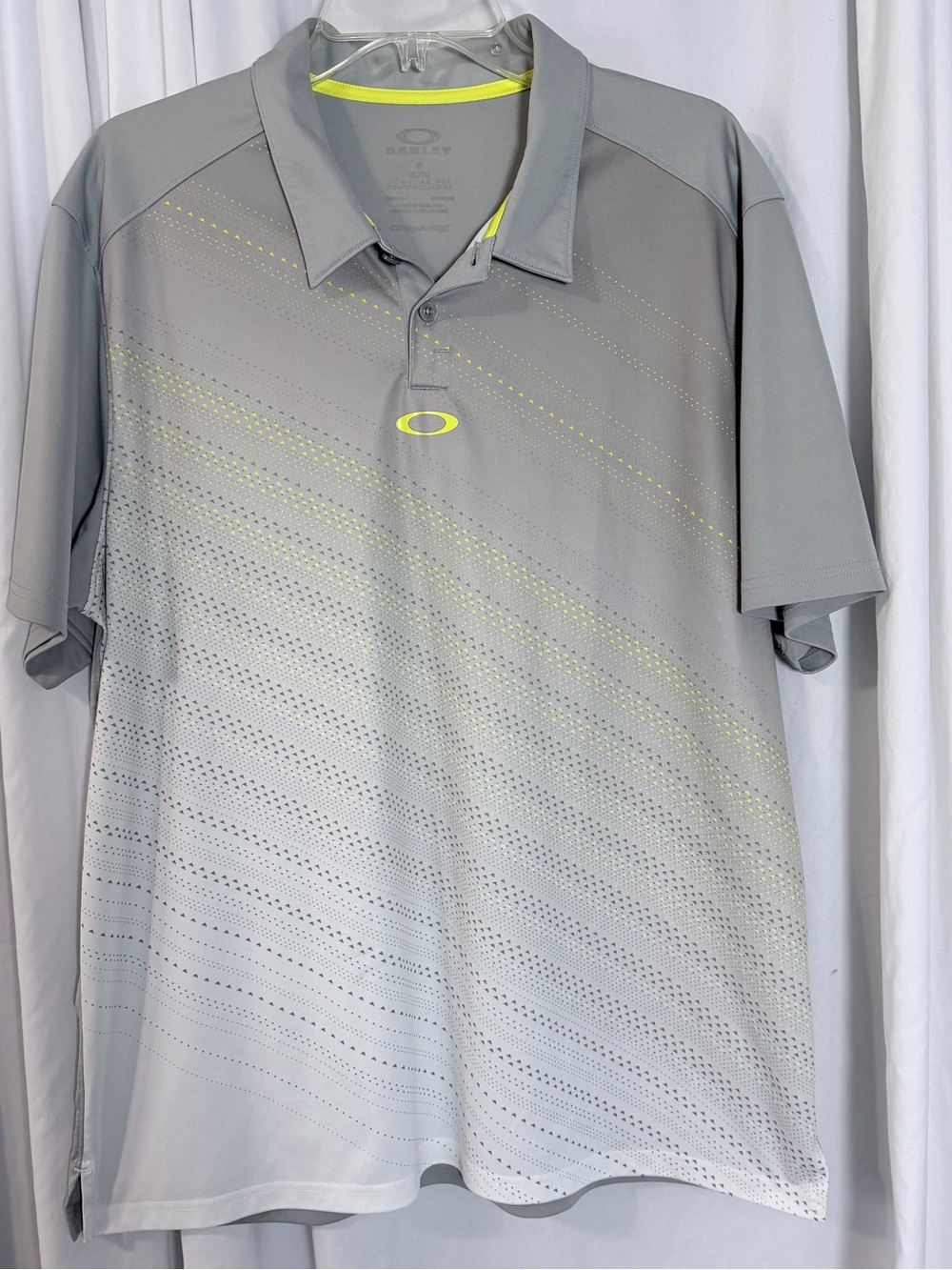 Oakley Men’s Gray Polo